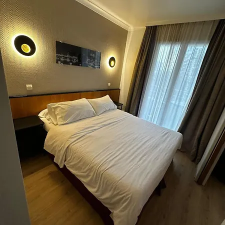 Chic And Classy Located In La Defense Paris * Courbevoie
