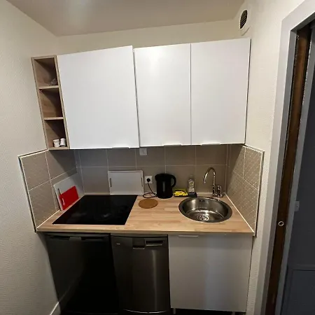 Chic And Classy Located In La Defense Paris Apartment Courbevoie